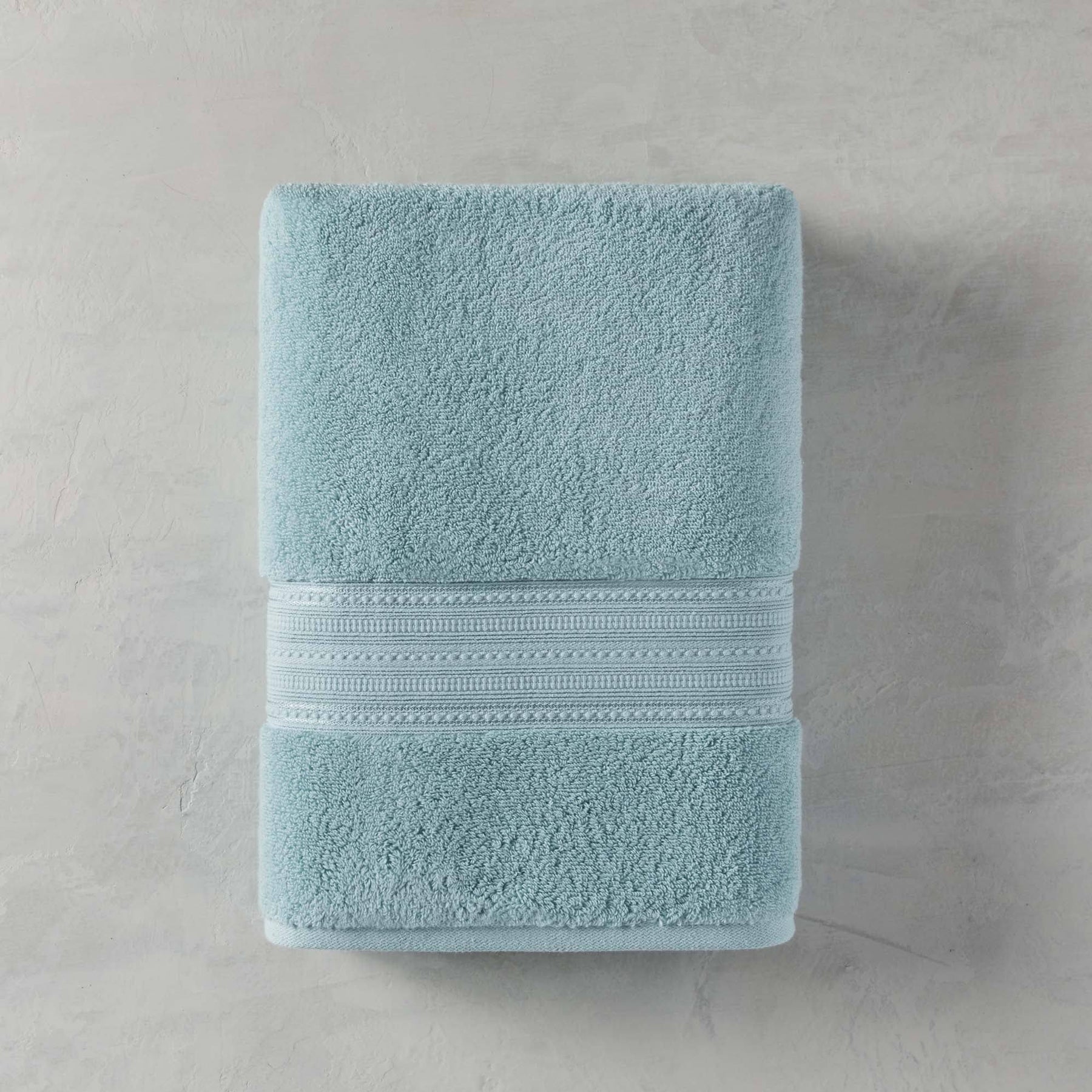 Better Homes & Gardens Signature Soft Bath Towel, Aquifer - Product image 1